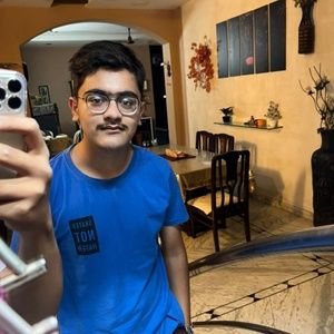 Meet your Posher, Komal